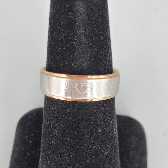 Stainless Steel Heart Wedding Band - Picture 3 of 9